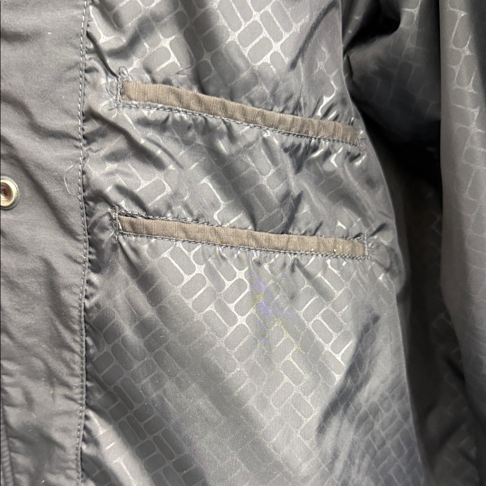 Columbia Men's Dark Gray Raincoat - Picture 9 of 12